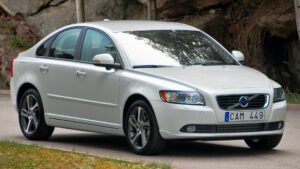S40